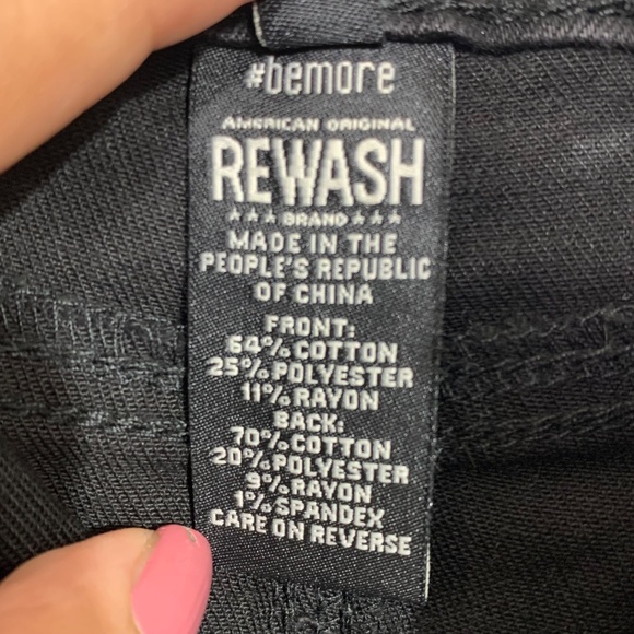 REWASH Mini Skirt Size 5/27 Black Distressed Denim Raw Hem “Vintage Reunion” NWT - Picture 8 of 11